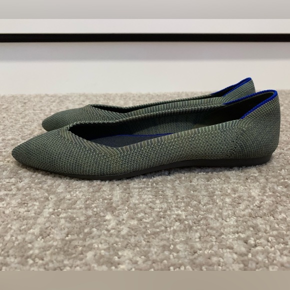 🦄Rothy’s Olive 🫒 Birdseye Points OG 🦄 Unicorn HTF - Picture 3 of 8